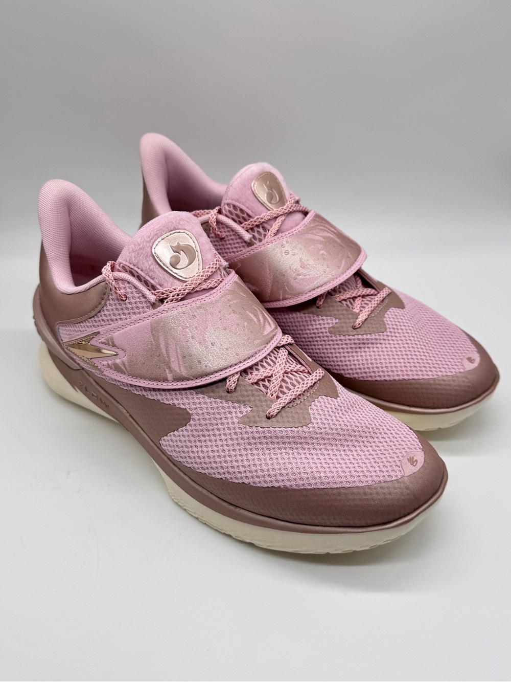 Under Armour Curry Fox 1 Reign Rose Pink Gold Men’s 14 / Women’s 15.5 NWOB